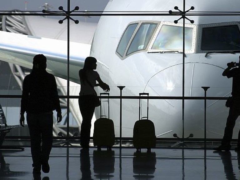 В украинских аэропортах вырос пассажиропоток
