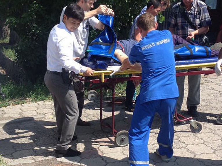 Шесть человек погибли и восемь ранены в ходе перестрелки в Алматы &#8212; СМИ