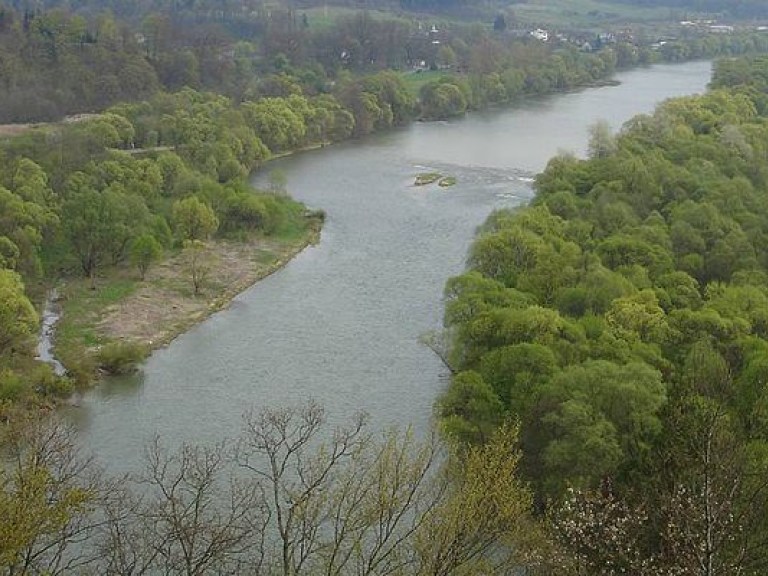 В ГСЧС предупредили о подъеме уровня воды в реках Западной Украины