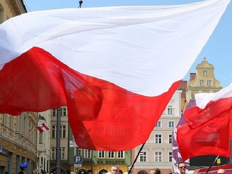 Сейм Польши признал Волынскую резню геноцидом поляков (ФОТО)