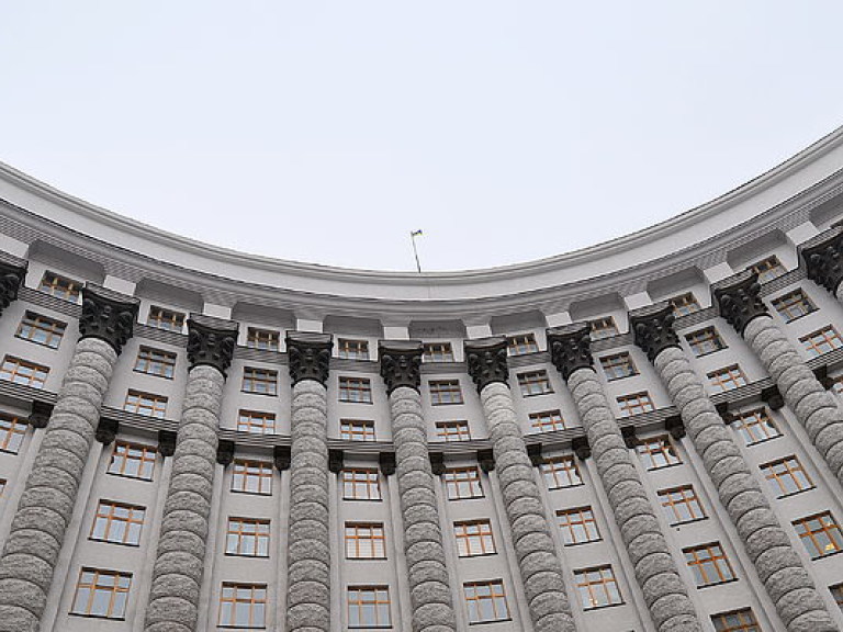 Кабмин уволил замминистра внутренних дел Авакяна