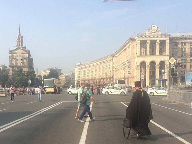 В центре Киева установили металлодетекторы (ФОТО)