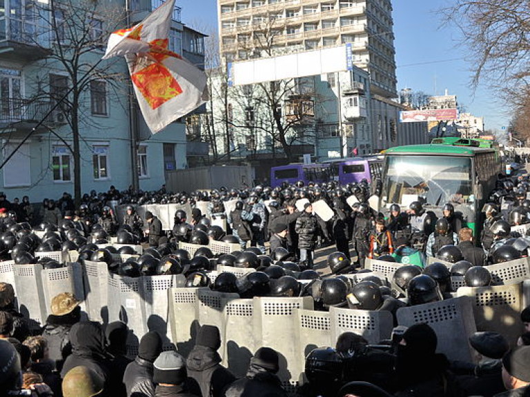 Помогавшему &#171;черной сотне &#171;Беркута&#187; вручено подозрение