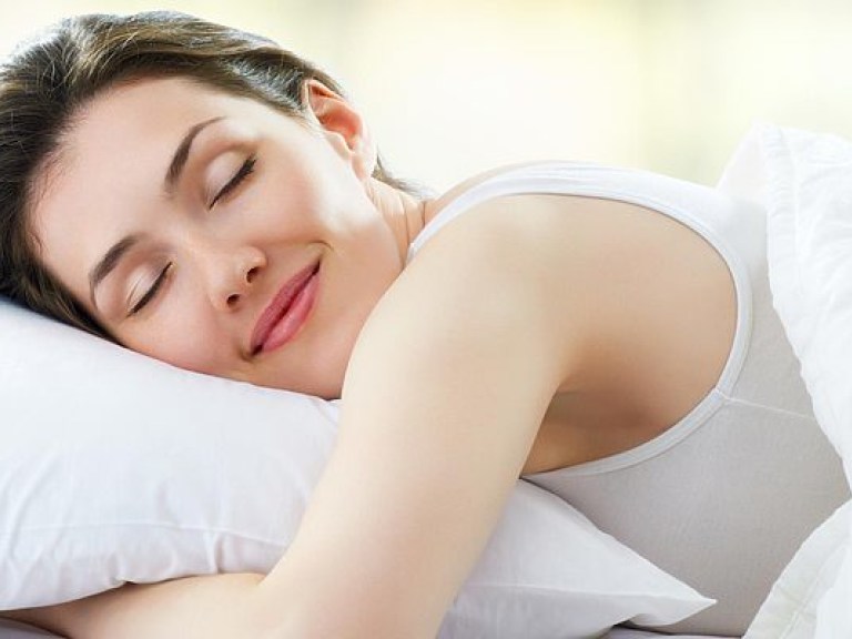 Врач назвал продукты, которые можно есть перед сном