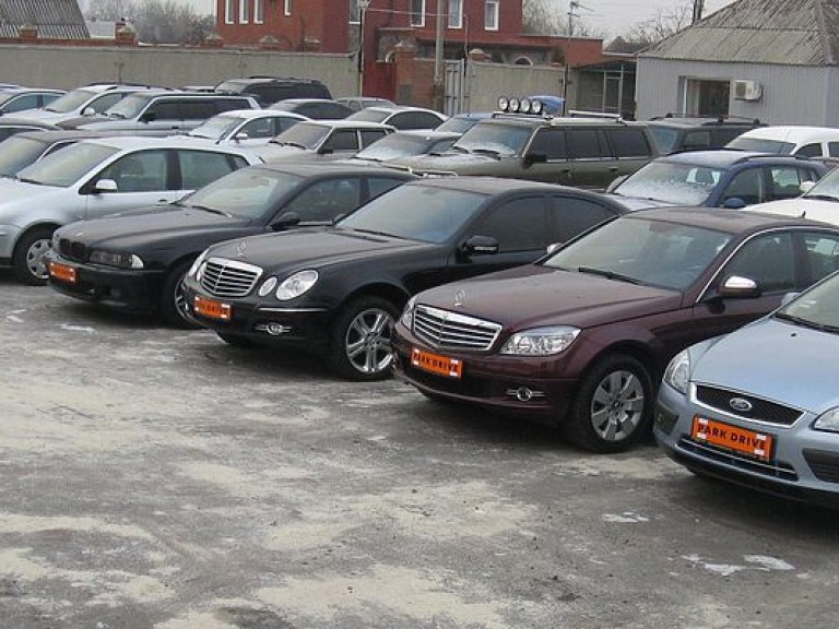 В июле на территории Украины продали новых автомобилей на 4% больше, чем в прошлом году