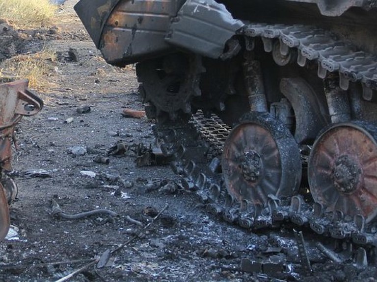 С начала дня позиции ВСУ в зоне АТО обстреляли 22 раза