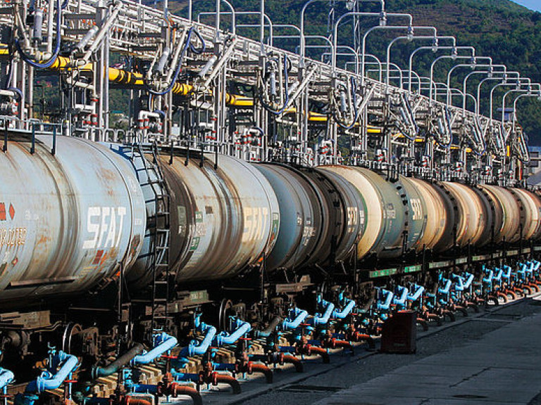 За семь месяцев Украина импортировала нефтепродуктов на 1,6 млрд долларов