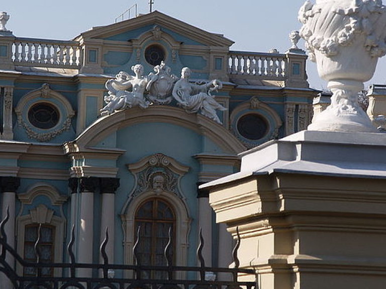 На ремонт Мариинского дворца потратят еще 27 миллионов гривен &#8212; СМИ