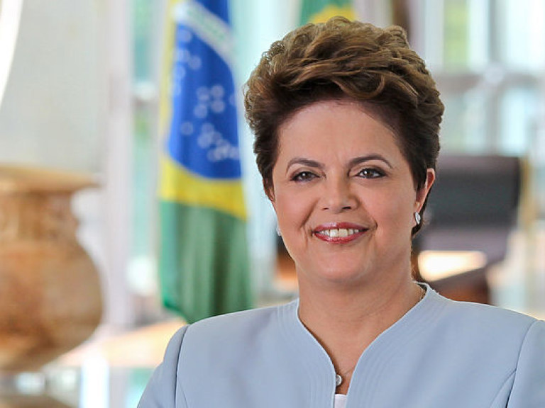 Бразильский сенат поддержал импичмент президента Русеф