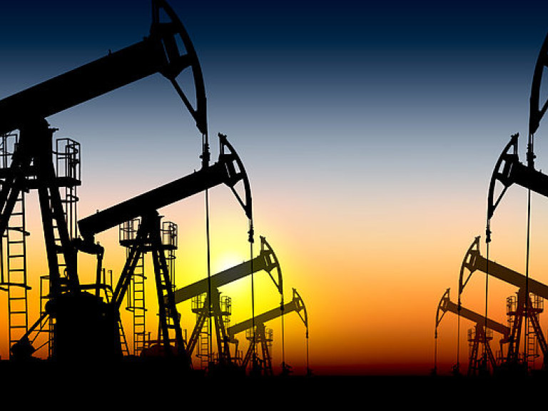 Нефть Brent торгуется ниже  45 долларов за баррель