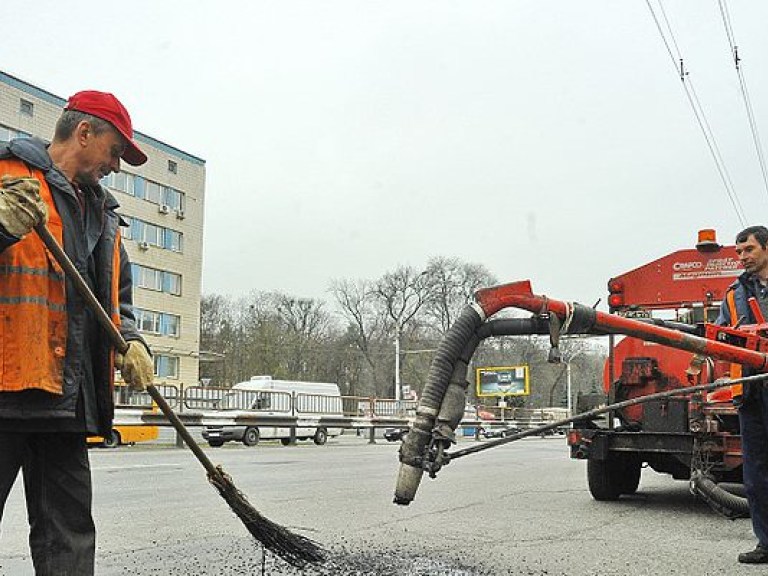 Транспортное движение на улице Мыколайчука в Киеве ограничат из-за ремонта