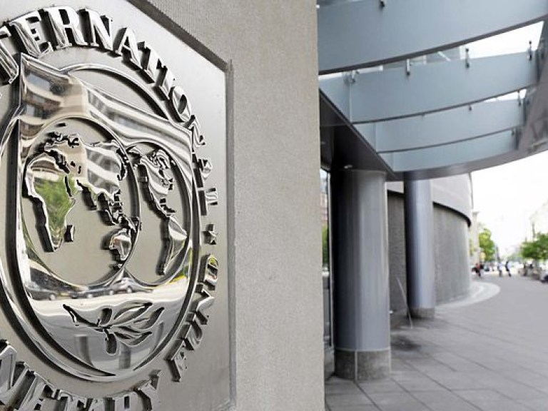 В конце августа МВФ объявит о своем решении по третьему траншу для Украины &#8212; Данилюк