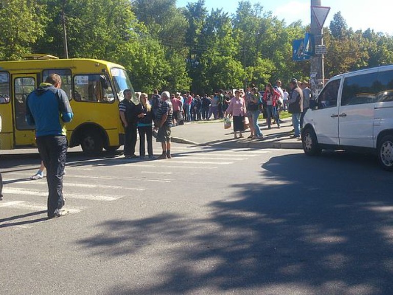 В Святошинском районе Киева частично ограничат движение транспорта