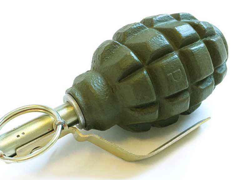 В Донецкой области задержали мужчину с гранатой в самоваре (ФОТО)