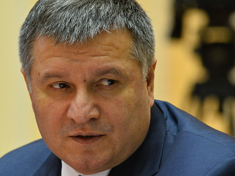 Аваков предложил сократить количество генералов в ведомствах МВД в два раза