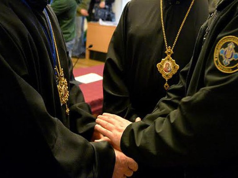 Минобороны готовит приказ об институте капелланства