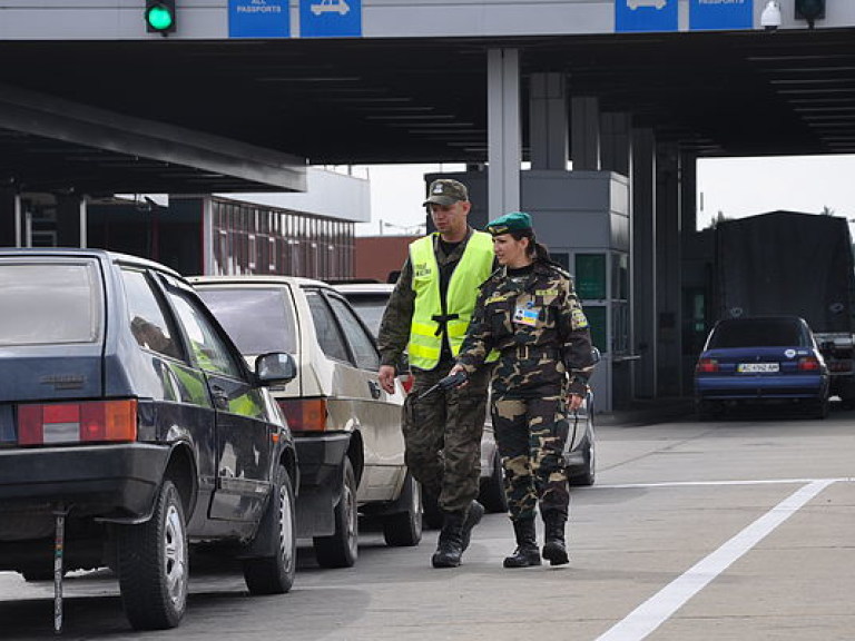 На границе с Польшей образовалась очередь из 60 автомобилей &#8212; ГПСУ