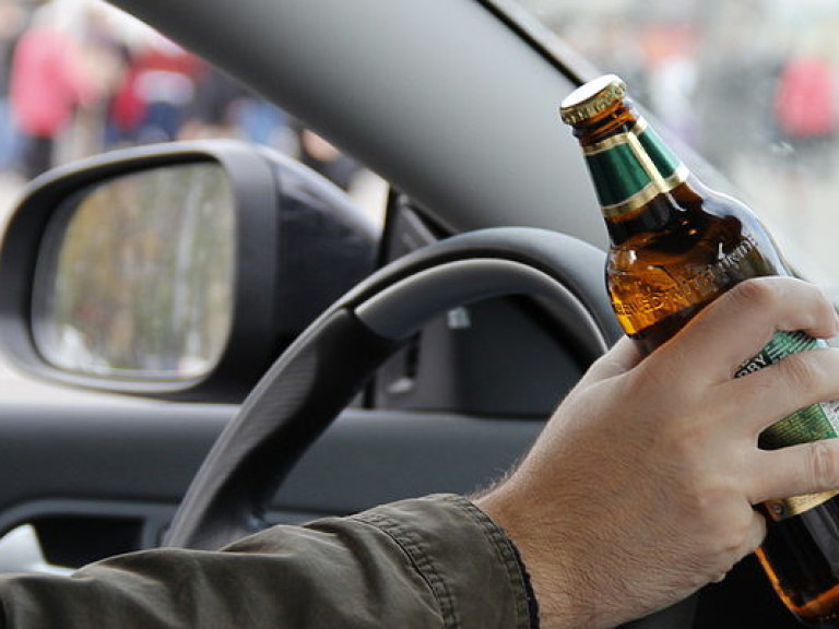 Пьяные водители чувствуют свою безнаказанность из-за бездействия полиции на дорогах &#8212; эксперт
