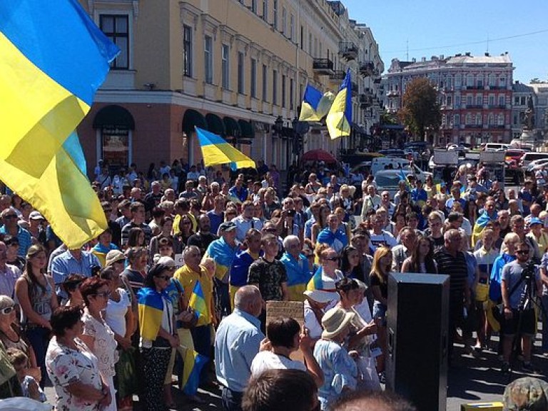 В Одессе силой разогнали антимэрский митинг (ФОТО, ВИДЕО)