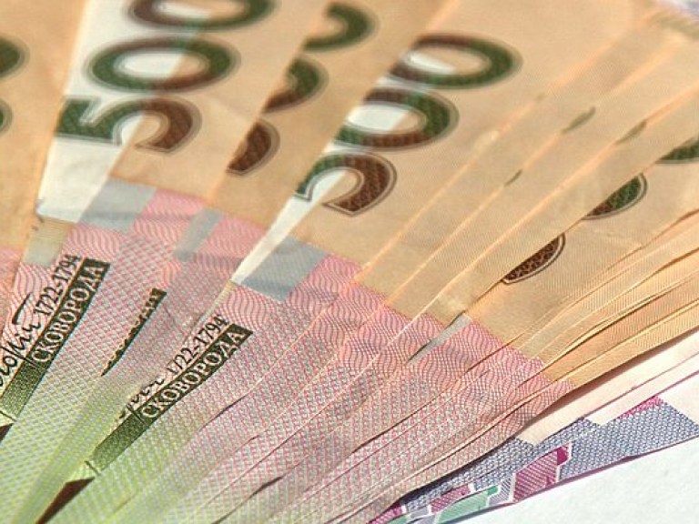 Экс-руководителя пенсионного фонда подозревают в хищении 600 миллионов гривен
