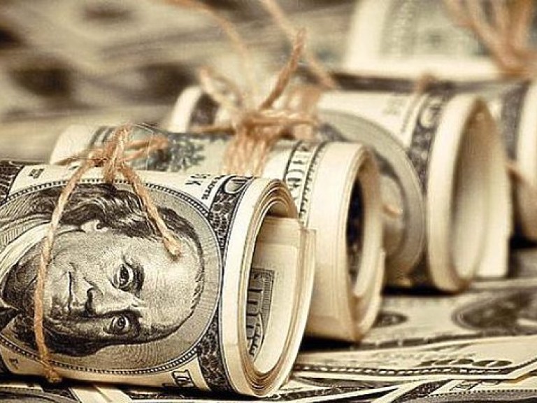 НБУ установил официальный курс на уровне 26,61 гривен за доллар