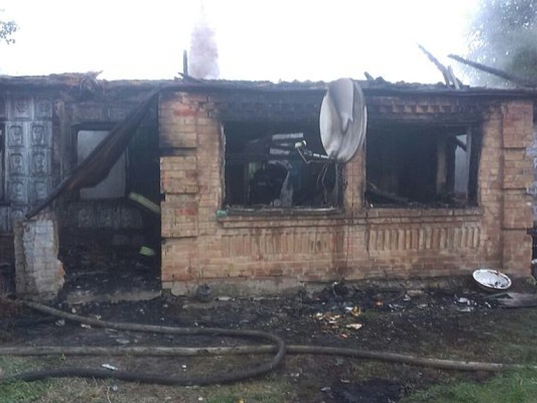 При пожаре в жилом доме погибла жительница Кировоградской области (ФОТО)