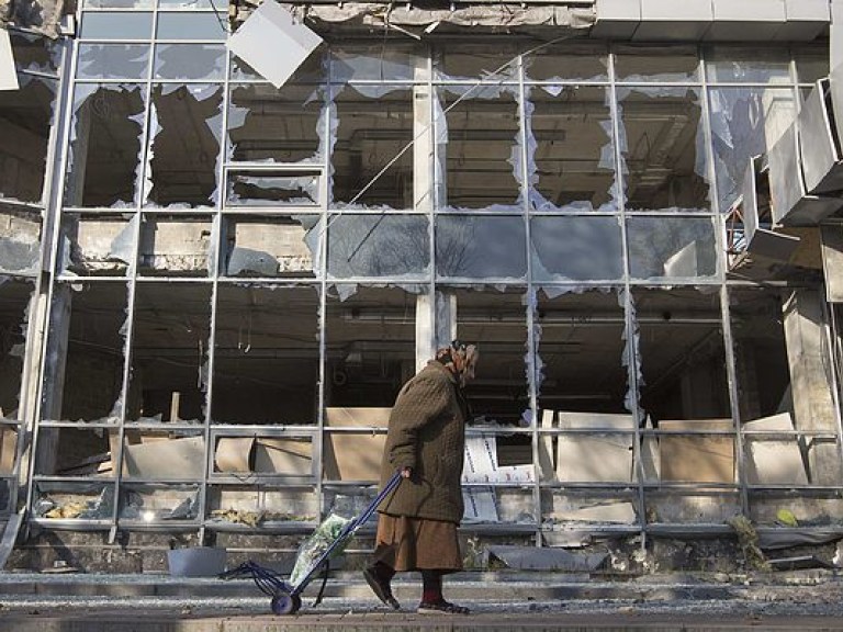 Возвращение Донбасса: Кабмин  выпрашивает $1,5 млрд под пустую бумажку (ИНФОГРАФИКА)