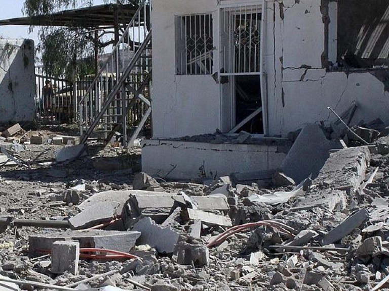 Террористы провели серию взрывов в Сирии, погибло не менее 18 человек