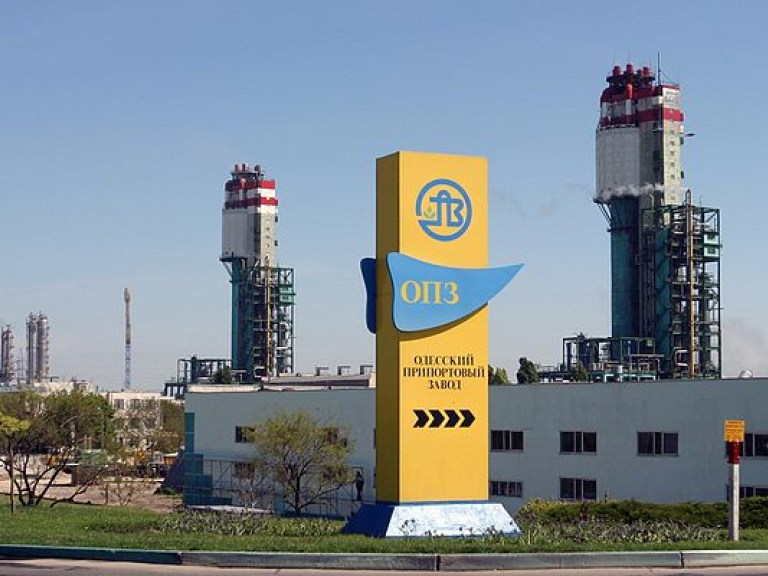 Суд наложил арест на все счета ОПЗ