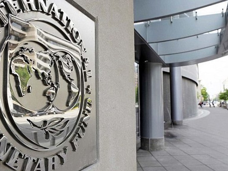 Транша МВФ не будет: за год за коррупцию сели 4 чиновника категории «Б» (ИНФОГРАФИКА)