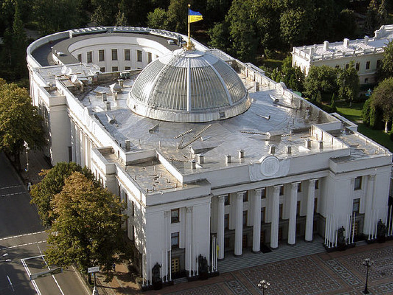 В парламенте предложили запретить в городах коммерческую фотосъемку с дикими животными