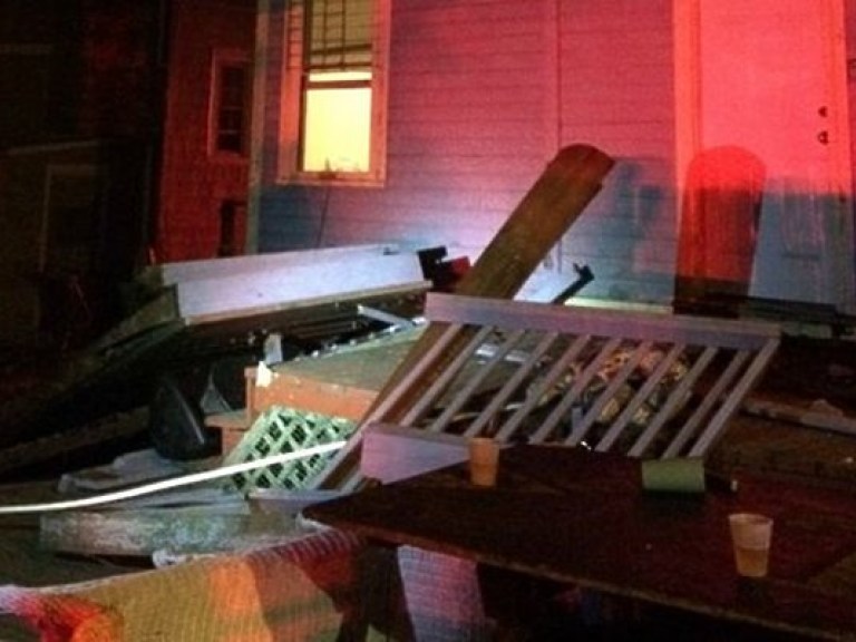 В США на вечеринке обрушился балкон: 30 пострадавших (ФОТО)