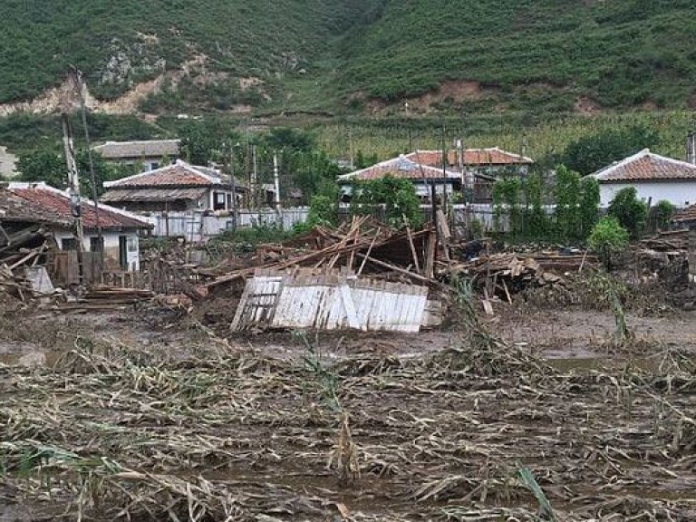 ООН и Красный Крест заявили о гуманитарной катастрофе в КНДР (ФОТО)