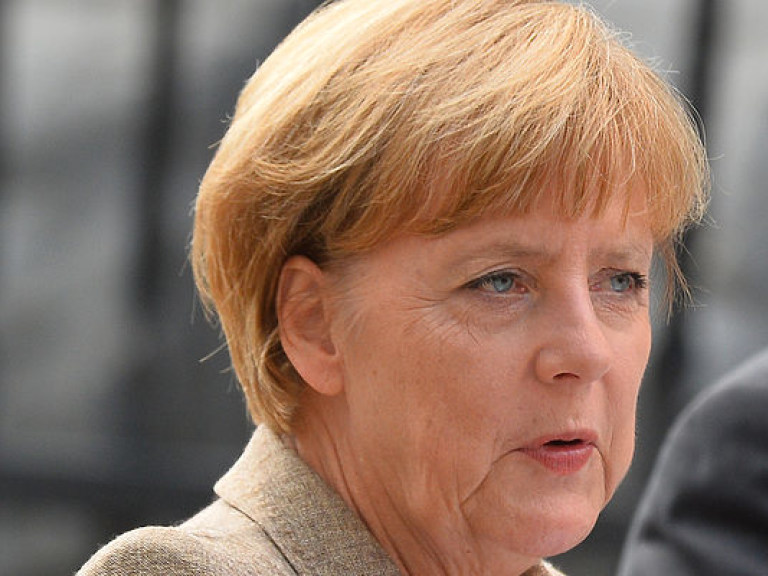 Меркель заявила о критической ситуации в Евросоюзе