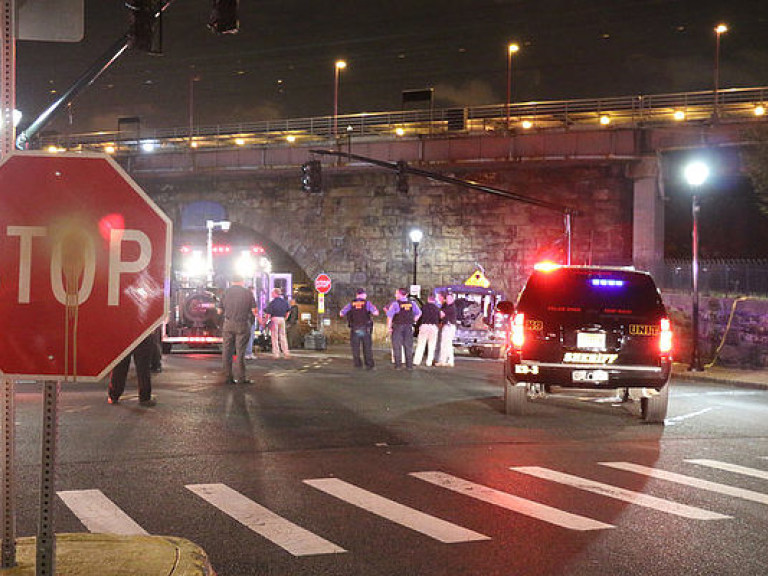 В Нью-Джерси произошел взрыв на железнодорожной станции (ФОТО)