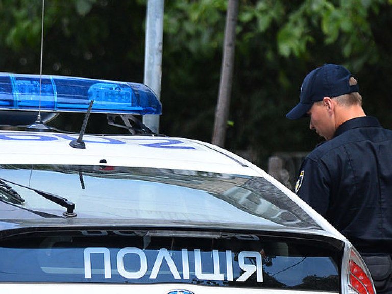 Женщина-водитель мопеда погибла под колесами грузовика на трассе Киев-Чоп