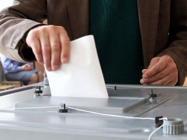 На выборы в объединенных территориальных общинах требуется минимум 25 миллионов гривен &#8212; Зубко