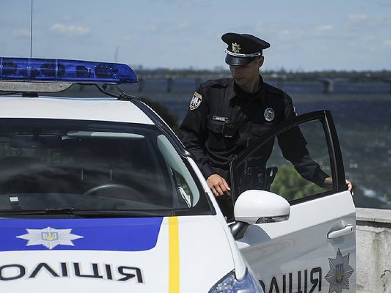 В Ивано-Франковске полиция задержала автомобиль инкассаторов с нетрезвым водителем