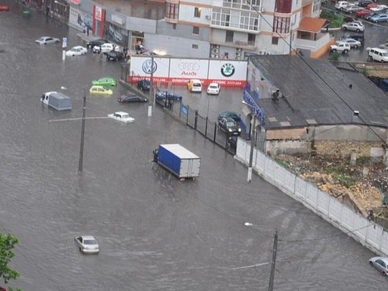 Одесский потоп может повториться и в Киеве – ливнестоки в столице так же плохо работают &#8212; депутат Киевсовета