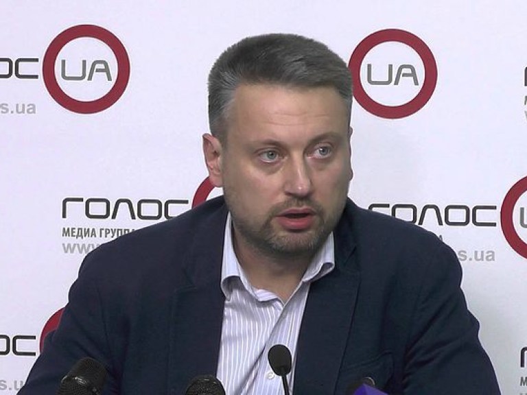 В. Землянский: «Украинцы платят по рыночной стоимости за услуги ЖКХ, объем которых не фиксируется»