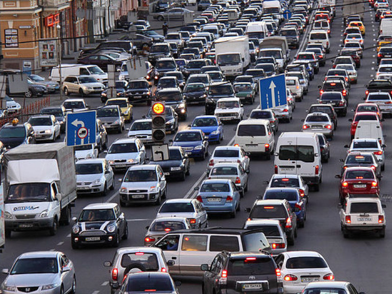 27-29 сентября на улицах Киева перекроют движение транспорта
