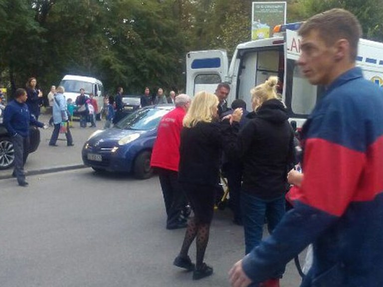 В центре Киева водитель сбил девочку и скрылся с места происшествия (ФОТО)