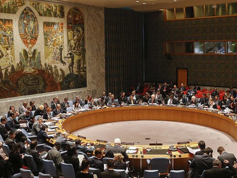 Совбез ООН рассмотрел проект новой резолюции по возобновлению перемирия в Сирии