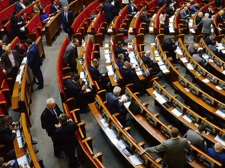 В парламент внесены законопроекты, направленные на узурпацию власти – нардеп