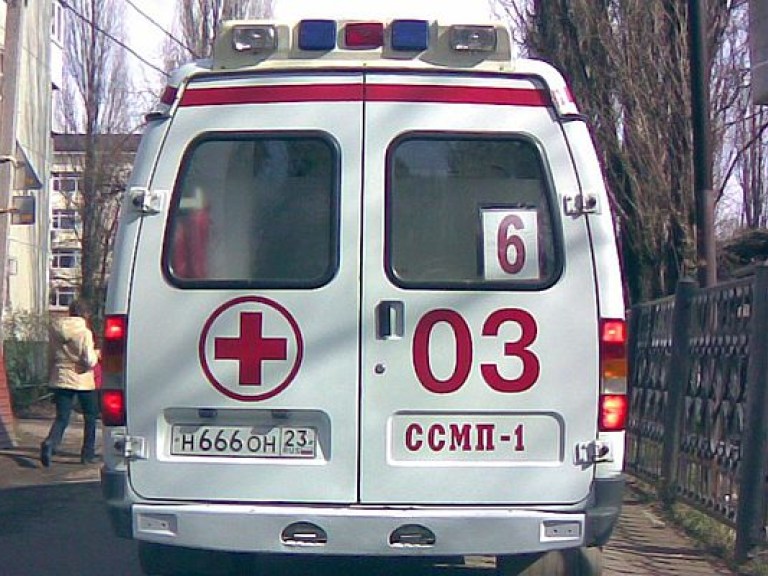 В Киеве женщина выпала из окна многоэтажки