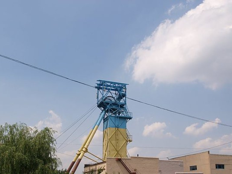 В шахте Донецкой области произошел обвал, один человек погиб