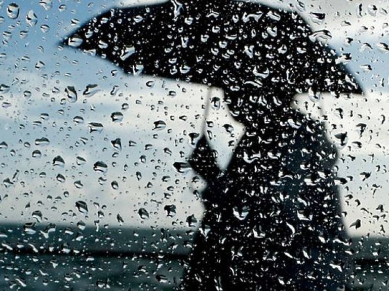 Синоптик: циклон из Италии принесет в Украину ливни