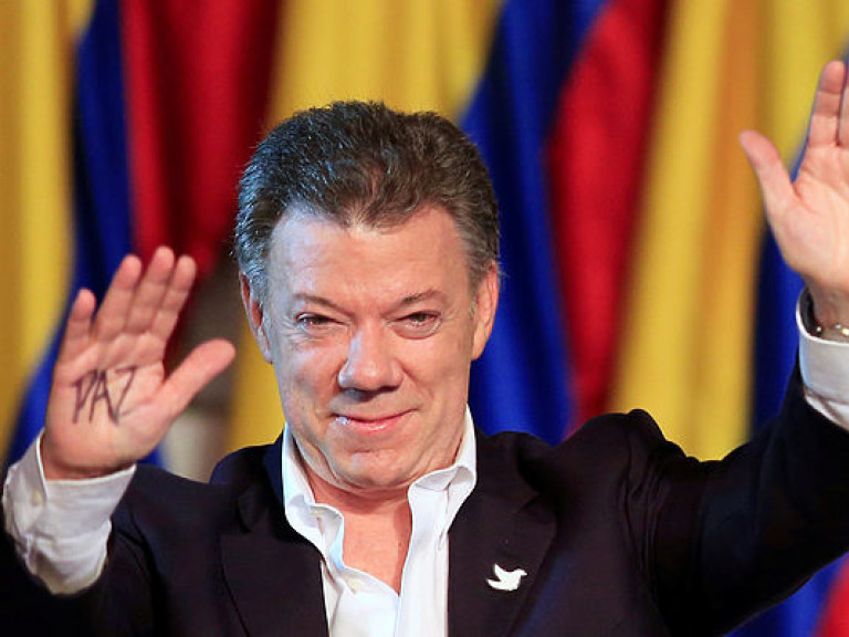 Президент Колумбии объявил о продлении «режима тишины» с повстанцами