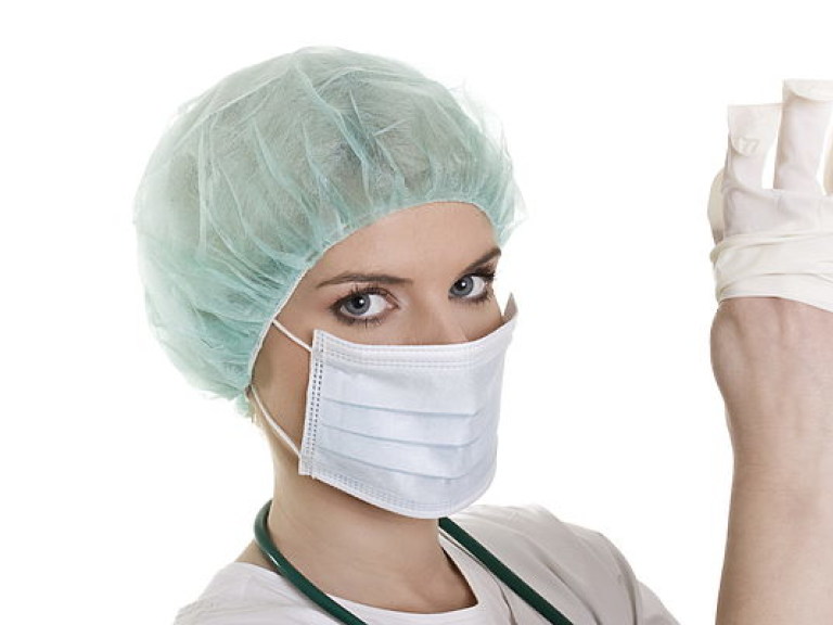 Минздрав Чехии планирует привлечь украинских медсестер на работу