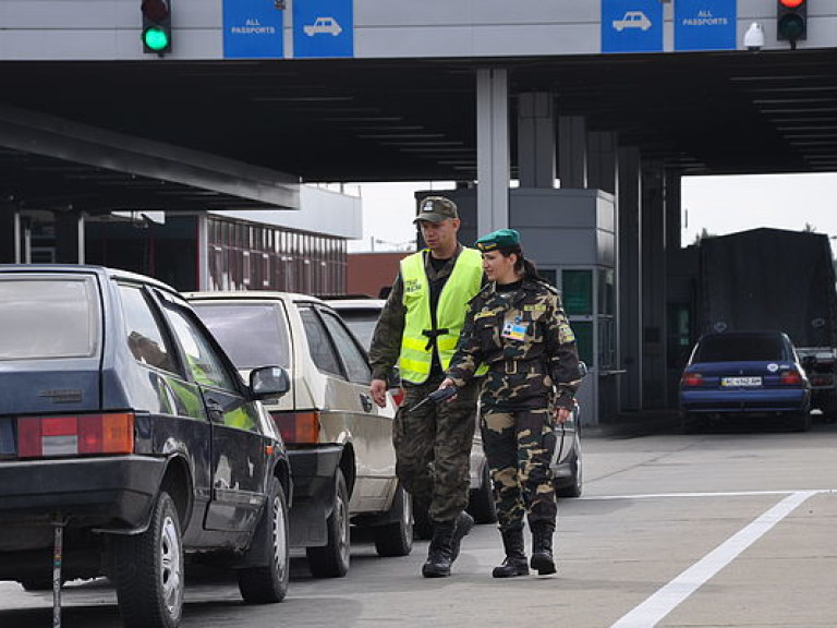 На границе с Польшей в очередях стоят 430 авто – ГПСУ